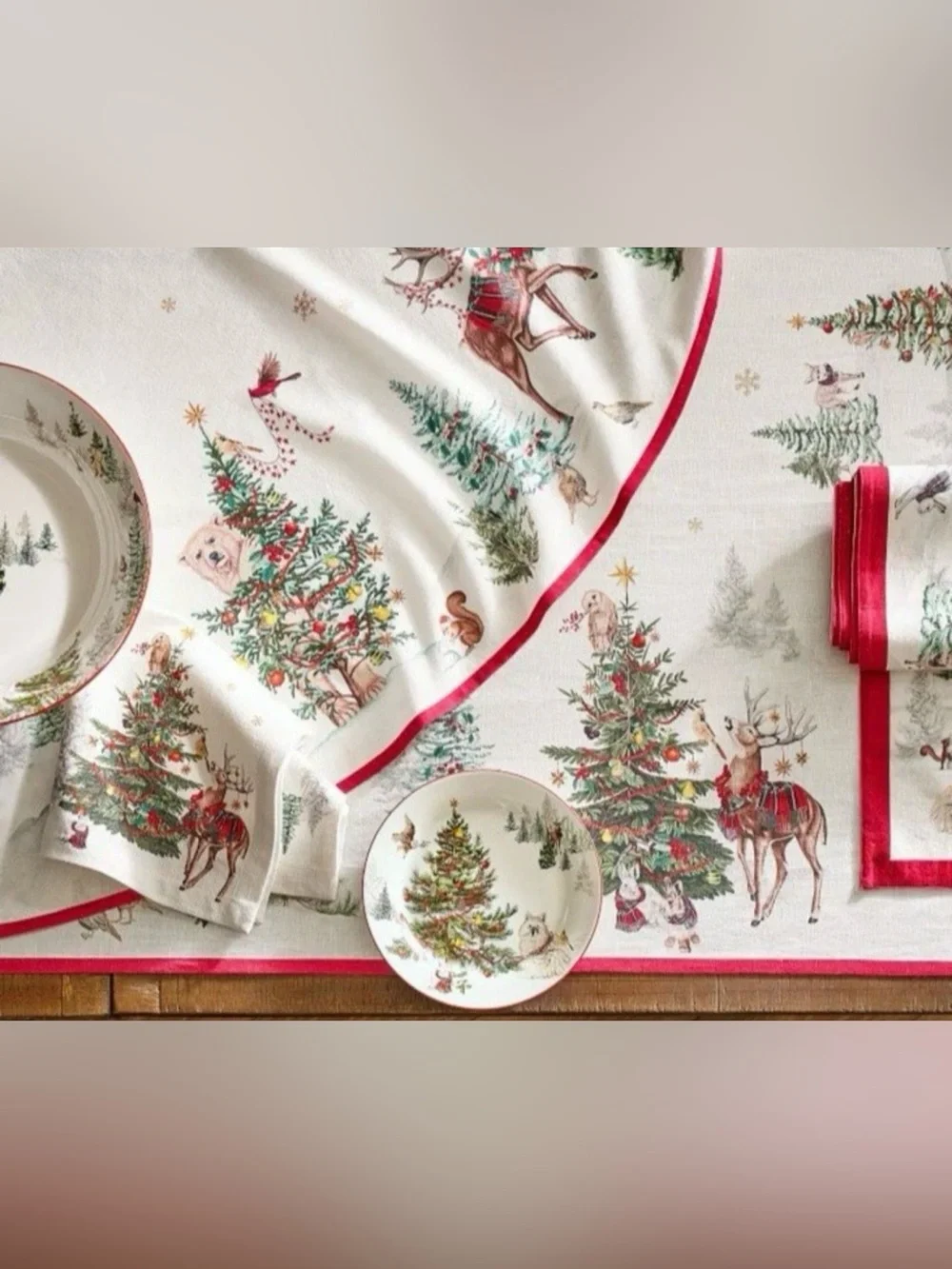 Pottery Barn Enchanted Forest Cotton Twill Napkins ~  ( Set of 4 )